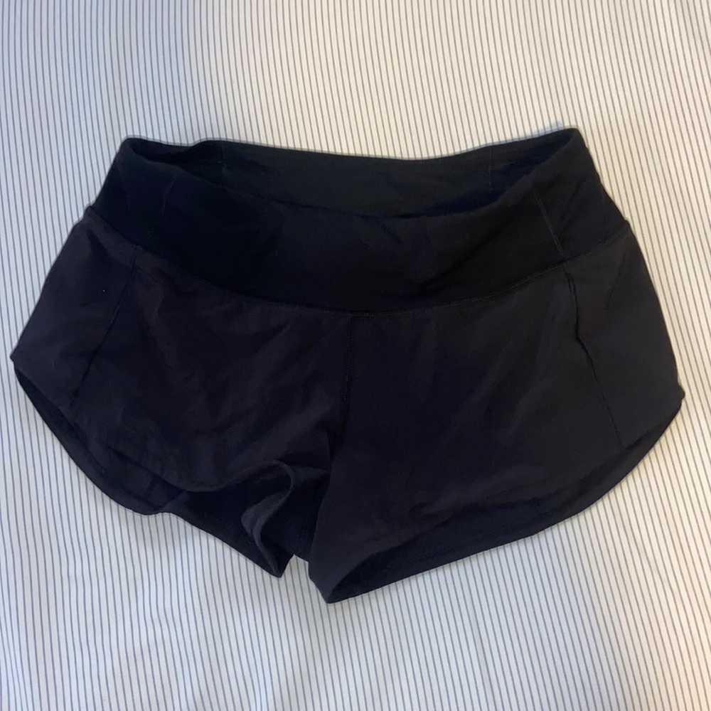 Lululemon Black Speedup shorts